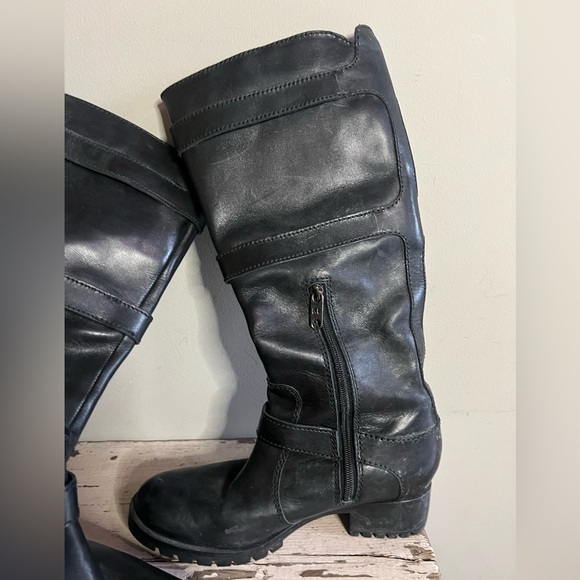 Karl Lagerfeld Black Leather Knee-High Riding Boots with Buckles - Picture 7 of 8